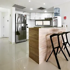  Apartamento Edificio Bay Point 403